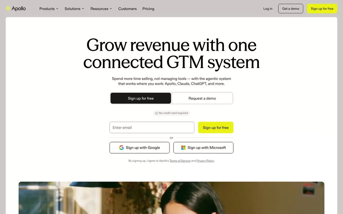 Apollo.io website