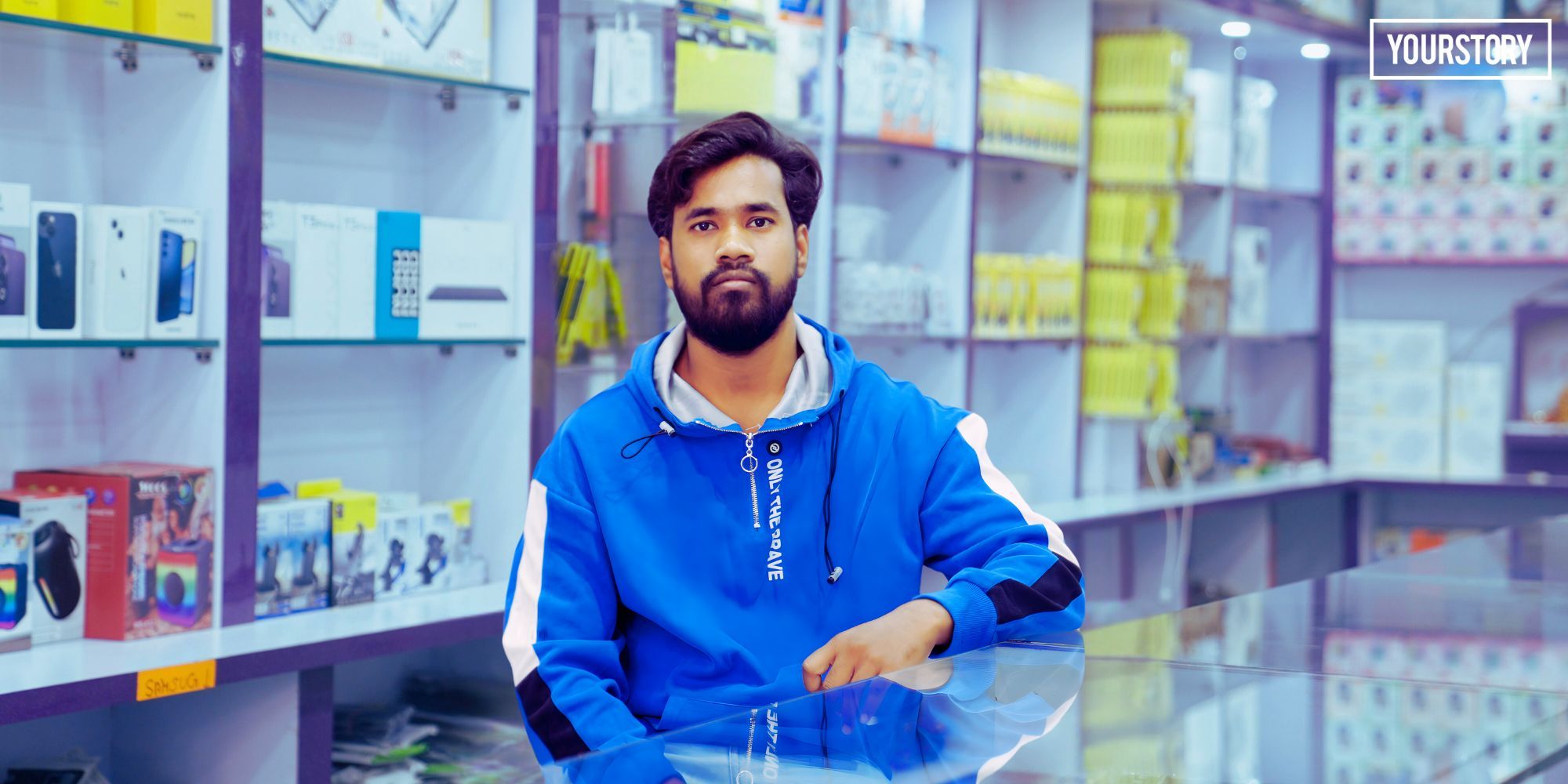 Siddharthnagar: A mobile repair shop built from persistence